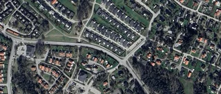 Kedjehus på 76 kvadratmeter från 1972 sålt i Storvreta – priset: 2 610 000 kronor
