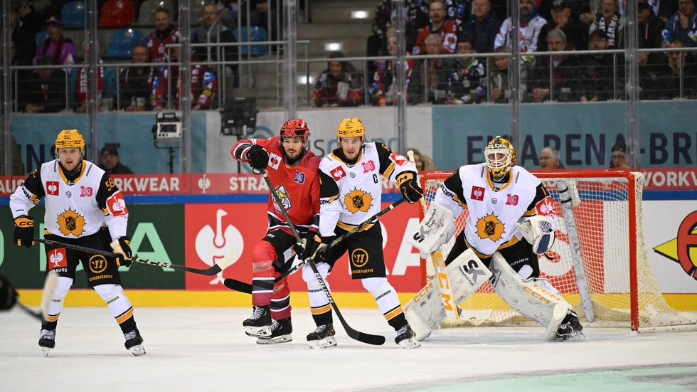 Fischtown hemmaslog Skellefteå AIK med 5–0 i det första av två möten i CHL-åttondelen.