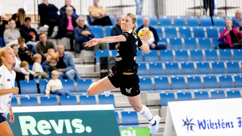Lagkaptenen Sara Nordström vräkte in 22-17 mot HK Malmö vilket blev ett av de avgörande momenten i matchen. "Jag gav verkligen allt för bollen skulle bara in". (Bilden från ett annat tillfälle).