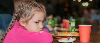 Svårt få ungen att äta? Här är åldern då vi är som mest kräsna