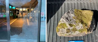 Kastade jättesten – skador för 60 000