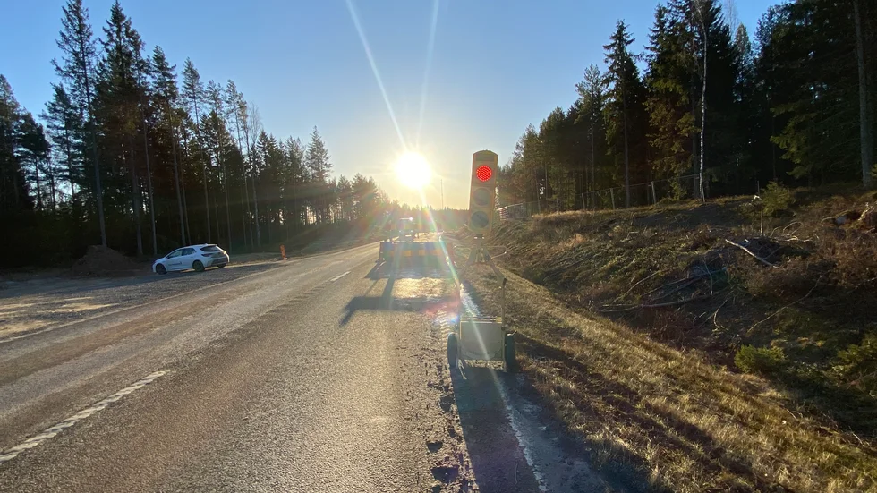 Under helgen stals batterierna till trafikljuset vid vägarbetet i höjd med Björndammen på 55:an. 