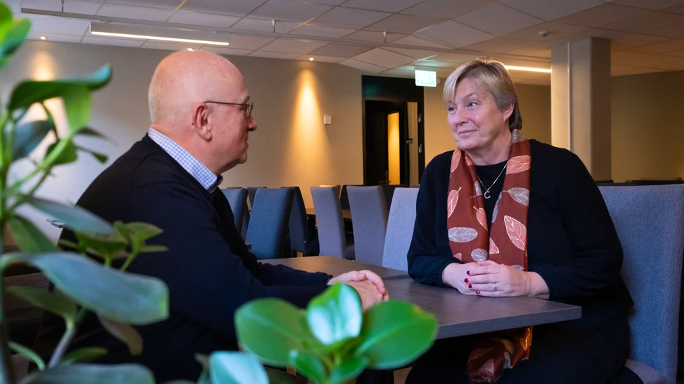 Paul Lindquist och Claudia Lindström, styrelseordförande respektive vd är eniga: "Uppsala kommun betalar för lite. Vi driver en resursskola, men får inte betalt för det."