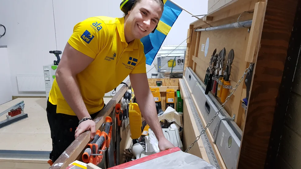 Teo Hinterthaner har en enorm verktygslåda med allehanda verktyg som kommer väl till pass när han ska träna inför resan till Yrkes-EM i Österrike.