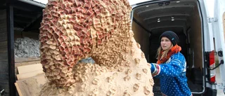Gotländska händer formade Elviras skulptur
