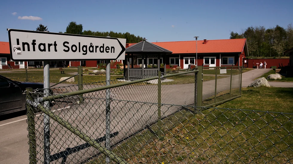 Flytta inte Syssloporten till Solgården och Fabriksgatan, skriver signaturen Brukaren Anki.