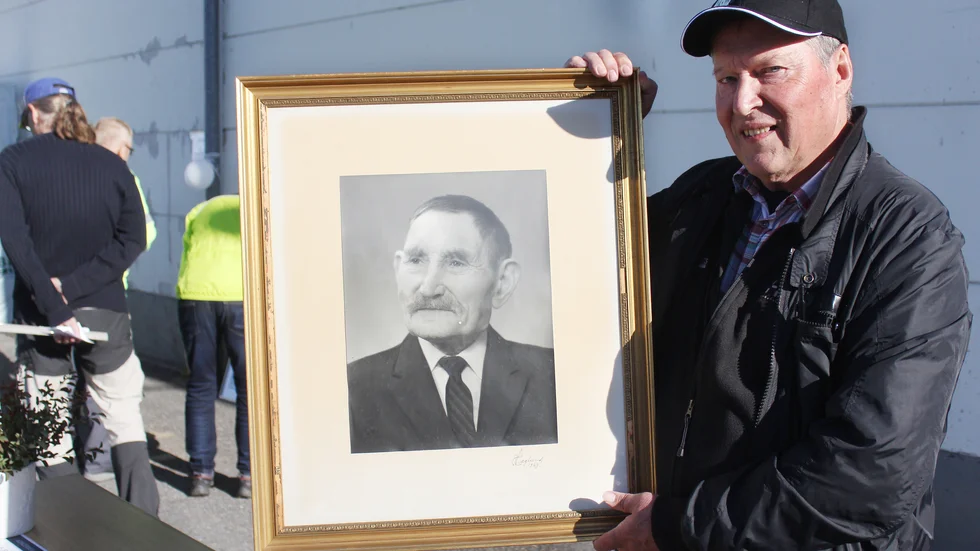 Det var Åke Berghs farfar Carl Fabian Berg som startade företaget för 100 år sedan. Under lördagen firade man jubileet med öppet hus både på industrin i Mörlunda och Vimmerby. 