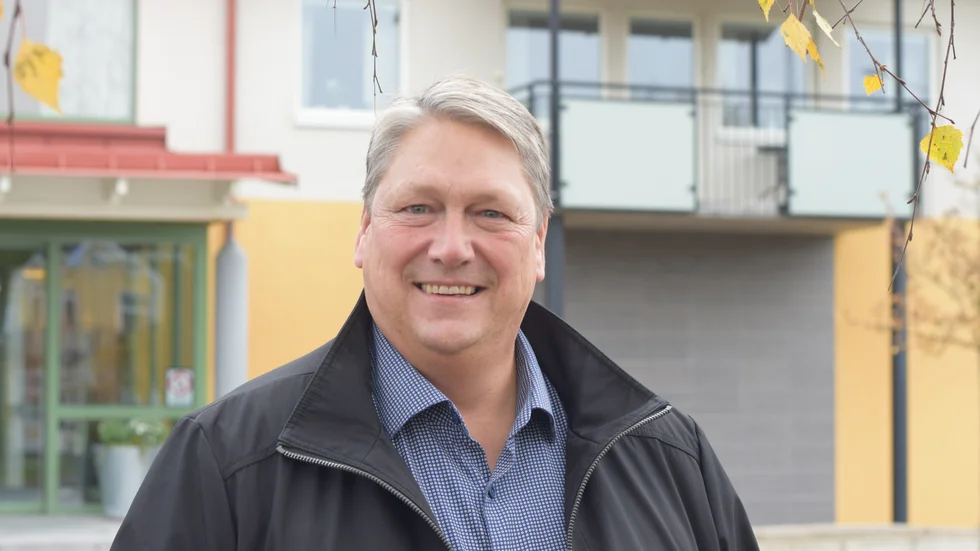 Ekonomichef Jonas Arpzell säger att läget kunde ha varit mycket allvarligare, men ser det som positivt att det blir en skattehöjning.