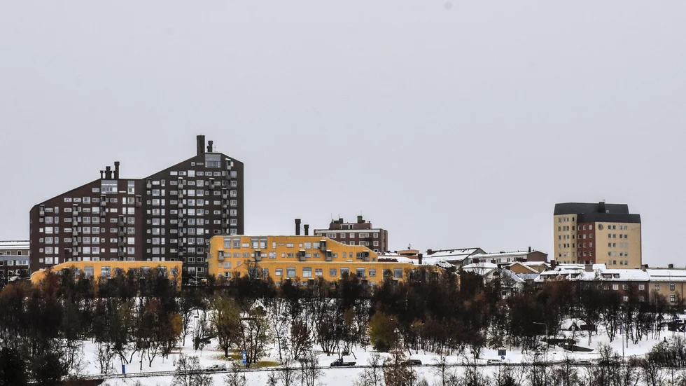 Polisen gjorde en genomsökning av en grundskola i centrala Kiruna efter att ha fått tips om narkotika. 