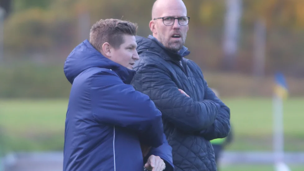 Precis som under hösten ska Daniel Grönvall och Tobias Sander leda Värmbols FC i division 2 nästa år.