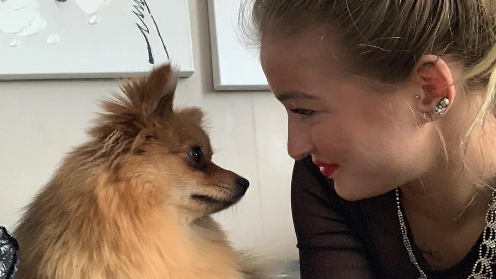 "Ibland kan jag titta på min egen hund och undra: Vad har du varit med om egentligen?"