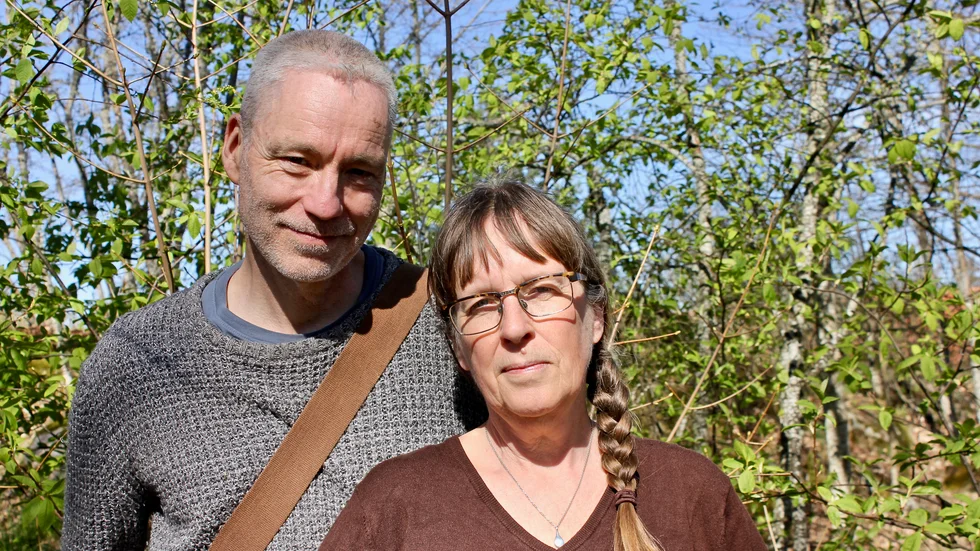 Mats och Åsa Ottosson har gett ut ett 20-tal blöcker tillsammans. Nu släpps "Närmare naturen - vetenskap och vetskap om varför vi mår bra därute", där de samarbetat med fotografen Roine Magnusson.