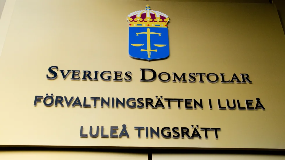 Förvaltningsrätten ger en man i Jokkmokks kommun rätt till en plats på ett vård- och omsorgboende.