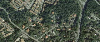 27-åring ny ägare till hus i Knivsta - 3 900 000 kronor blev priset