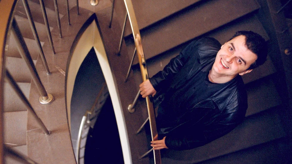 Jasenko Selimovic på Göteborgs stadsteater. Teatern var även viktig när Selimovic upplevde kriget i Sarajevo.