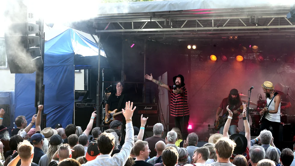 Hellsingland Underground var ett av banden som uppträdde på Festival of the midnight sun i Sjögestad 2019. 