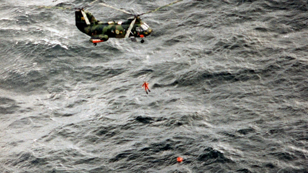 Helikoptrar deltog i räddningsarbetet efter förlisningen av M/S Estonia. 