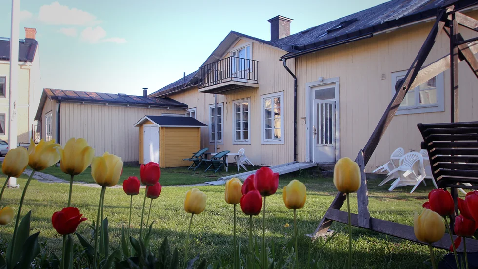 Nu säljs den berömda PRO-villan i Malmköping.