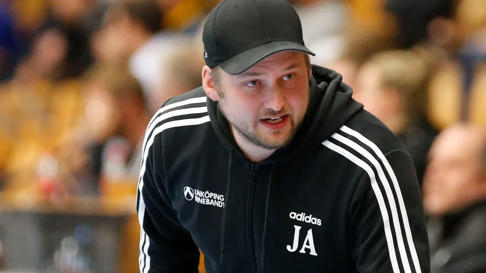 Johan Astbrant tar över som tränare i Warberg från och med maj. 
