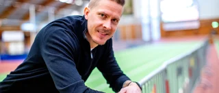 Uppsagd som agent – tog jobb som bilförsäljare