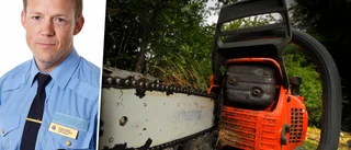 Tjuvar stal motorsåg, röjsåg och gräsklippare ur uthus