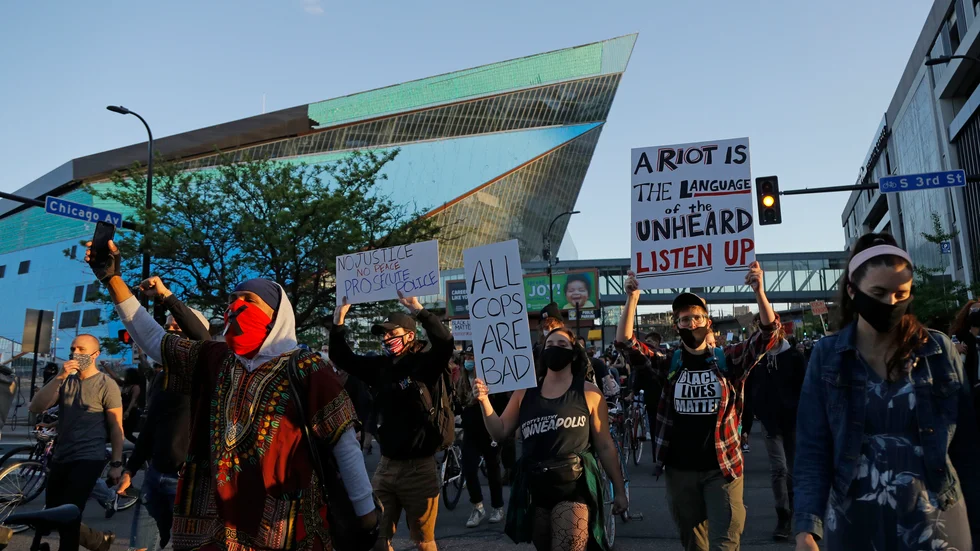 Demonstrationer i Minneapolis under fredagen.