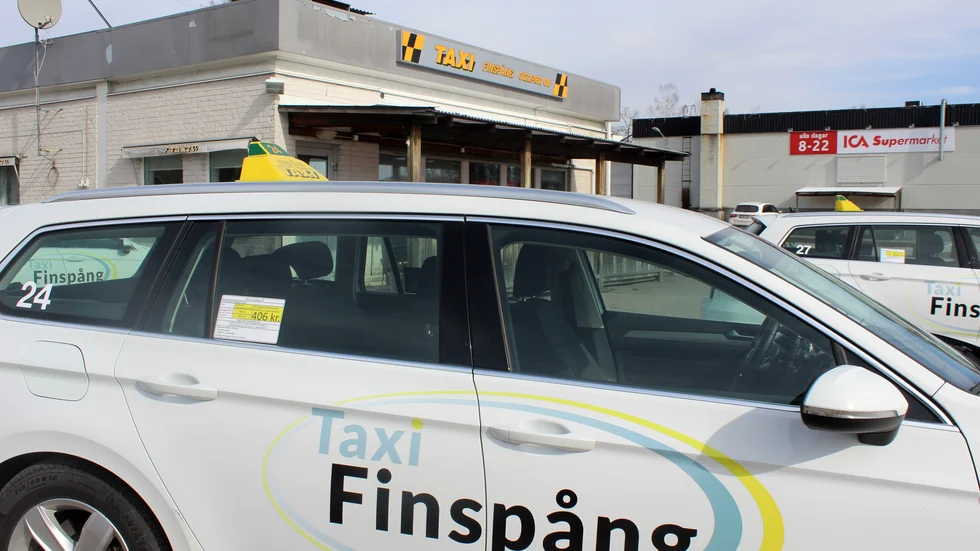 Efterfrågan för att åka taxi har ännu inte ökat i Finspång sen corona-utrottet. 