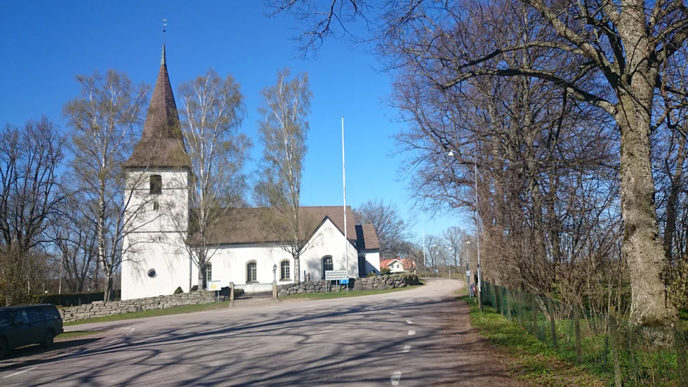 Pastoratet söker tillstånd för att renovera en gravtumba.