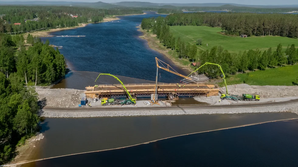 "Läste med förvåning Brith Fäldts förklaring till hur Fåröbron blev tre miljoner kronor dyrare än budgeterat" skriver insändarskribeten som ifrågasätter om kommunalrådet Helena Stenberg har koll på kostnaderna. (Arkivbild)