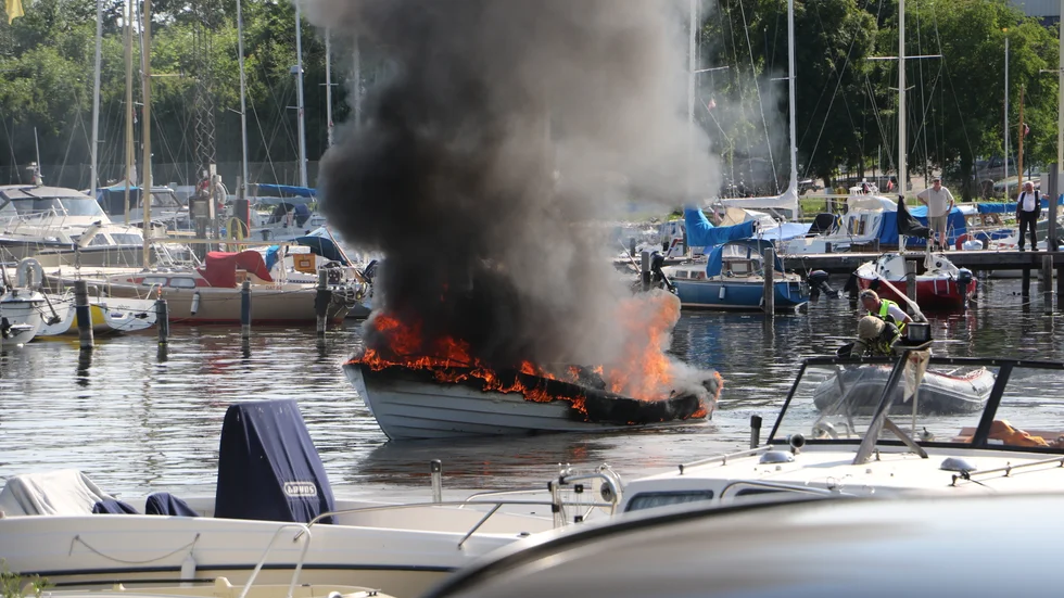 Polisen har valt att lägga ner utredningen kring vad som fick båten i Skarholmen att explodera.