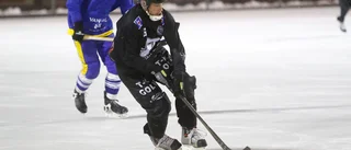 Få matcher spelade för ESK Bandy