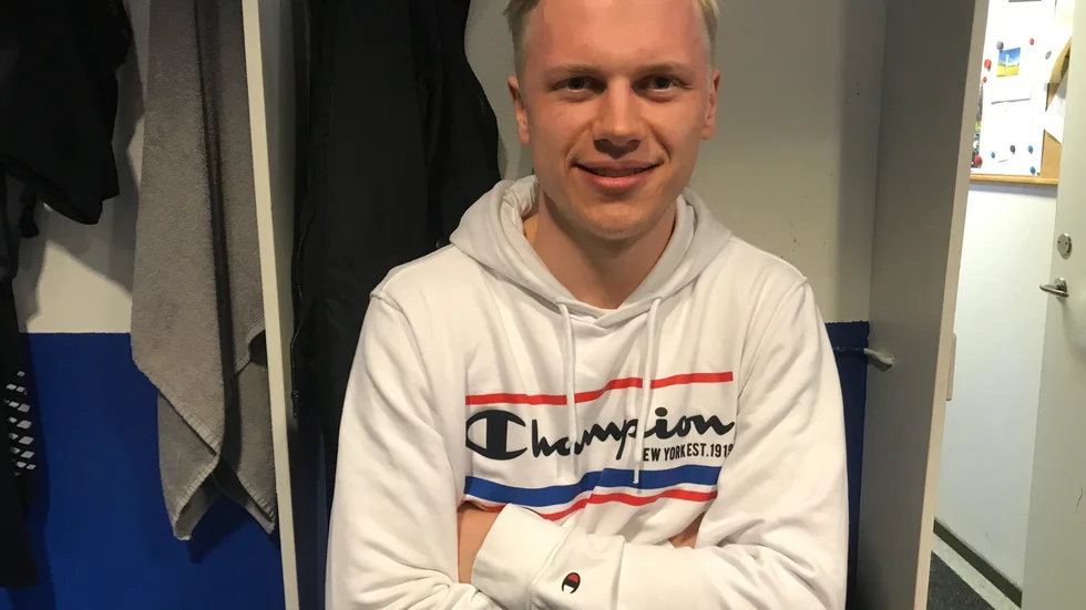 Viktor Spångberg tror att det kan bli bra med ett nytillskott bredvid Mattias Sjöholm. IFK har inte haft en tränare utifrån på länge. "Det ska bli kul", säger Viktor.