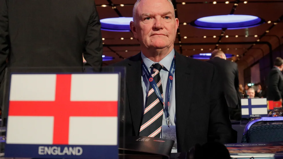 Greg Clarke, ordförande i FA, är orolig för att flera ligaklubbar kan gå omkull. Arkivbild.