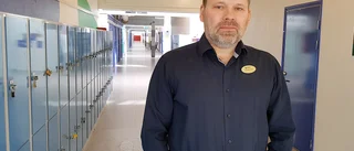 Öde gymnasium sjuder ändå av liv