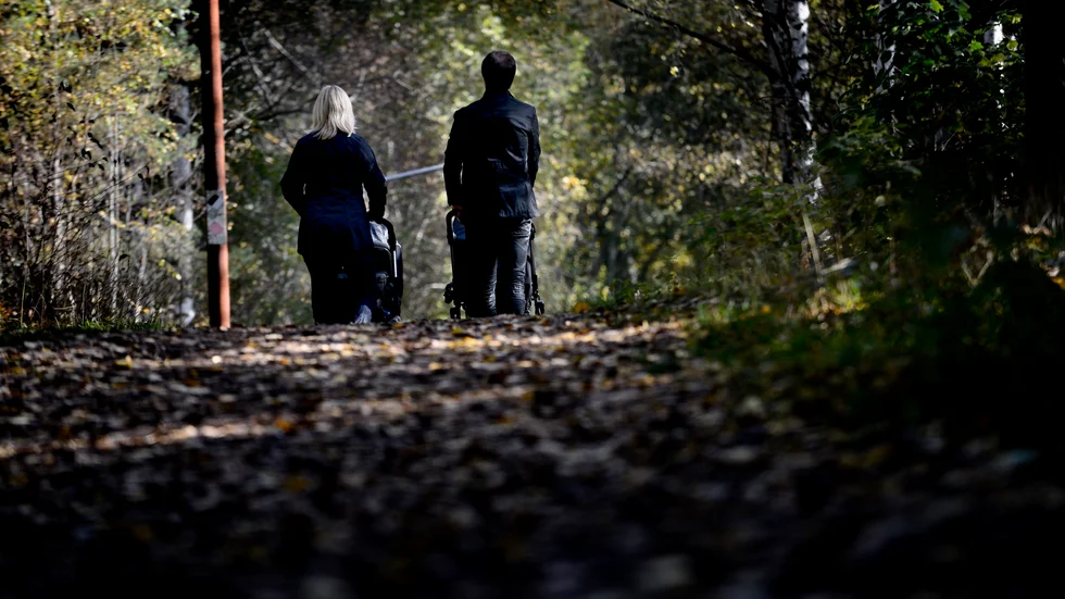 Som ett sätt att få människor att komma ut i naturen anordnar Friluftsfrämjandet tipspromenad i Husby-Långhundra med start under påskhelgen. 
Den pågår sedan varje söndag fram till sista maj.