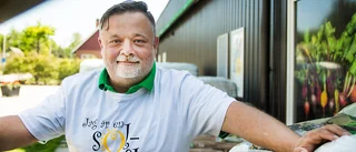 Andreas är en hjälte för 70-plussare i coronatider