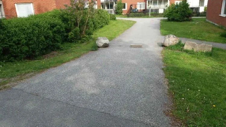 Nprrbackavägen/Odensalavägen. 