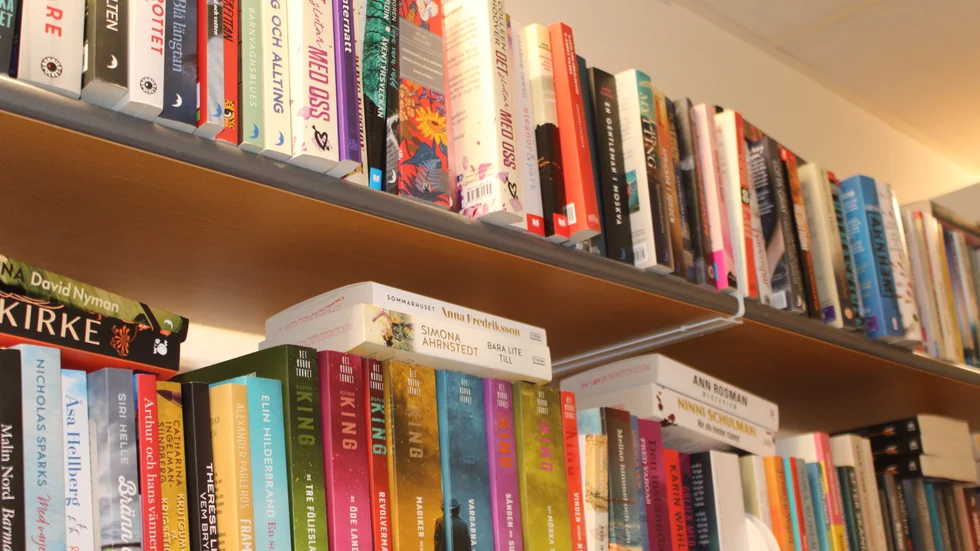 Skäggetorps bibliotek tänker satsa på mer böcker på olika språk bland annat.