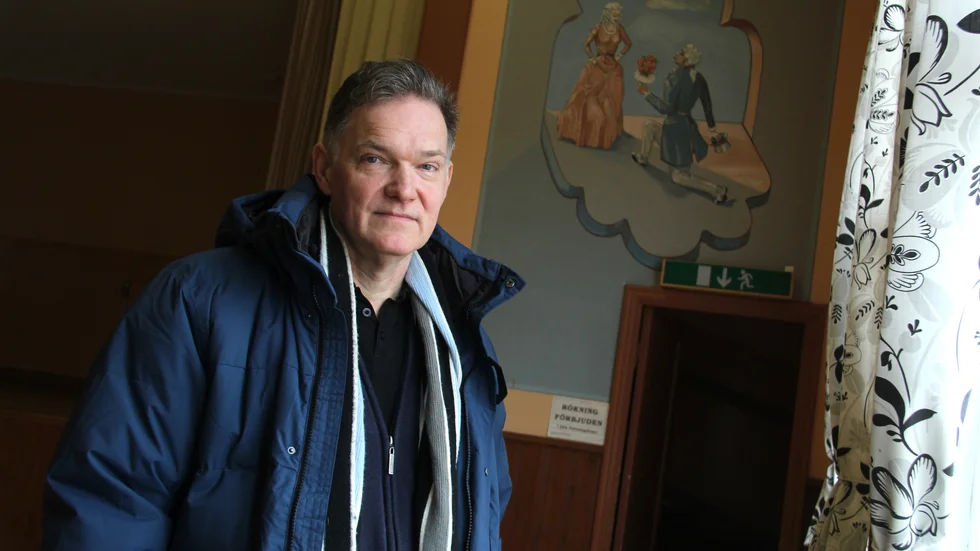 "Nu har vi inget annat val än att sälja byggnaden", konstaterar Tidersrums hembygdsförenings ordförande Allan Westerdahl efter att kommunen sagt nej till att stötta eller köpa tillbaka föreningshuset.