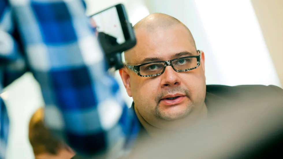 "Jag lyfter på hatten. Det verkar vara en ytterst skicklig åklagare som är den som skött utredningen bäst", säger advokat Marko Tuhkanen om Krister Petersson.

