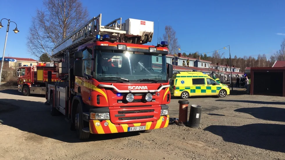 Räddningstjänst och ambulans larmades till Hemmansgatan på Anderstorp på onsdagseftermiddagen.