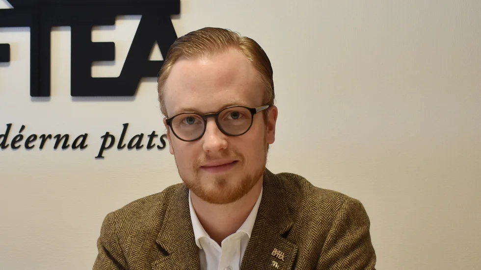 Andreas Löwenhöök (M).