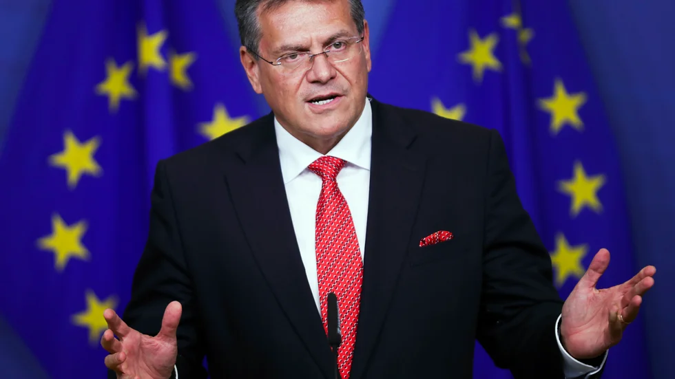 EU:s batterikommissionär Maroš Šefčovič är stolt över det nya batteriprojektet som involverar sju länder.