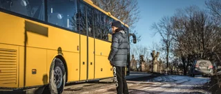 Kanske lösningen ändå är att bussa elever – mot föräldrars vilja