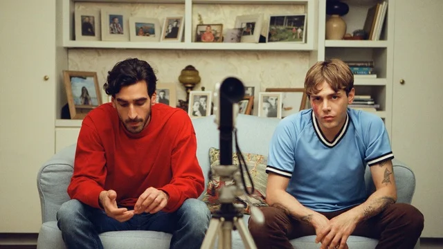 Gabriel D’Almeida Freitas och Xavier Dolan i filmen ”Matthias och Maxime”.
