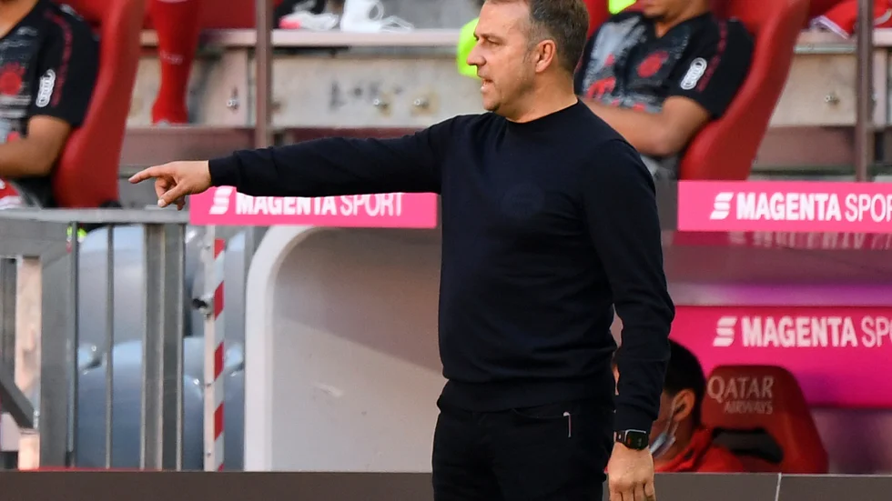 Bayern Münchens tränare Hansi Flick kan säkra Bundesligatiteln mot Werder Bremen.