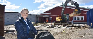 Ridhus blir sju miljoner dyrare