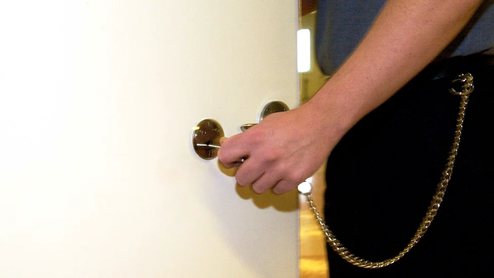 19-åringen som greps kort efter knivhuggningen har häktats.