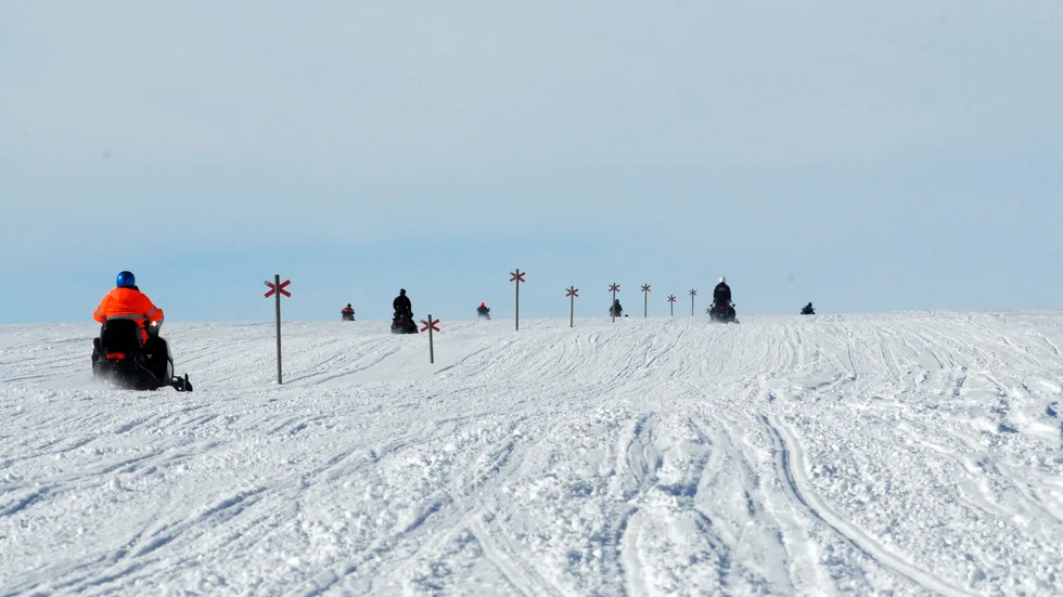 Arjeplogs kommun har med omedelbar verkan beslutat att förbjuda skoterkörning på södra sidan av Laisälven ned till länsgränsen mot Västerbotten. (Arkivbild)