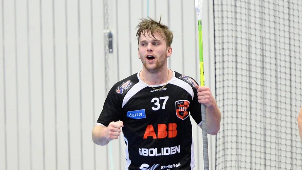 Peter Hartman gjorde ett hattrick när IBK 8–4-vann mot Täfteå.